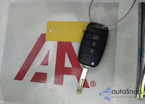 2020 Kia Rio S z USA, uszkodzony, nr VIN 3KPA24AD9LE354652